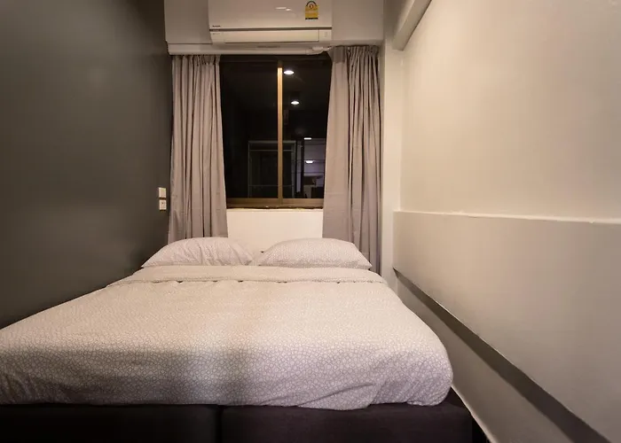 T2 2 Bedrooms 6 Guests Full Kitchen 1 Min To Bts Bangkok