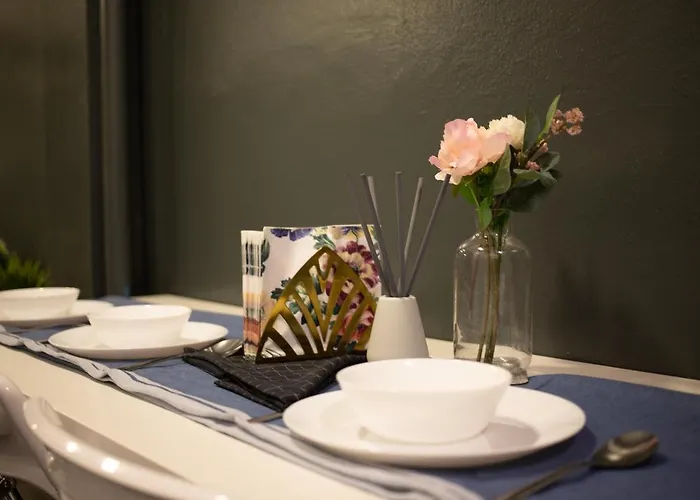 T2 2 Bedrooms 6 Guests Full Kitchen 1 Min To Bts Apartment Bangkok