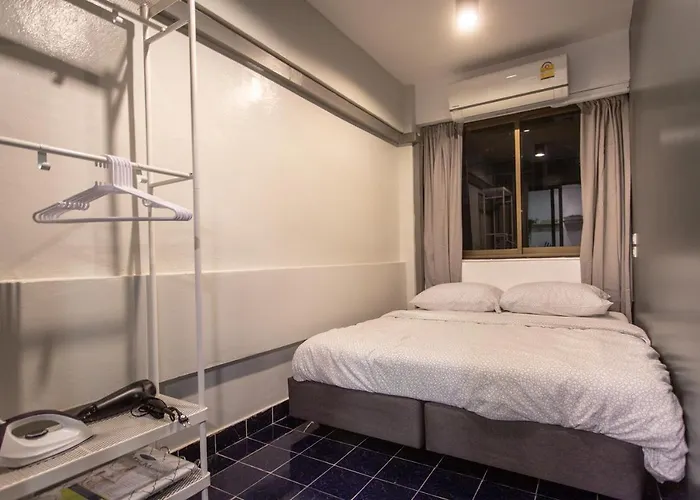 T2 2 Bedrooms 6 Guests Full Kitchen 1 Min To Bts Apartment
